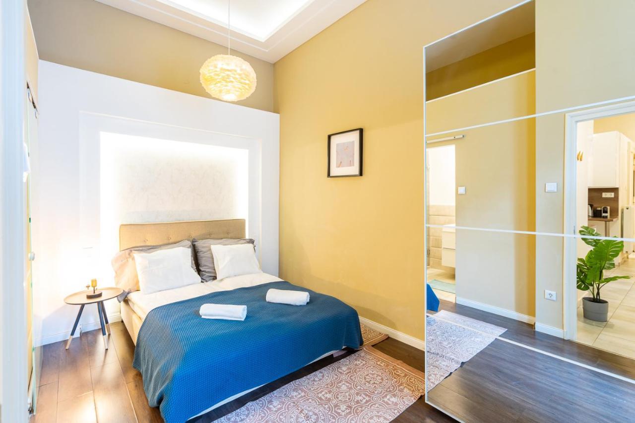Spacious Luxury Apartment At The Heart Of ブダペスト エクステリア 写真